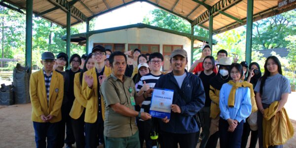 PRATIKUM GEOGRAFI PRATIKUM GEOGRAFI